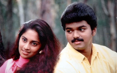 Kadhalukku Mariyaathai